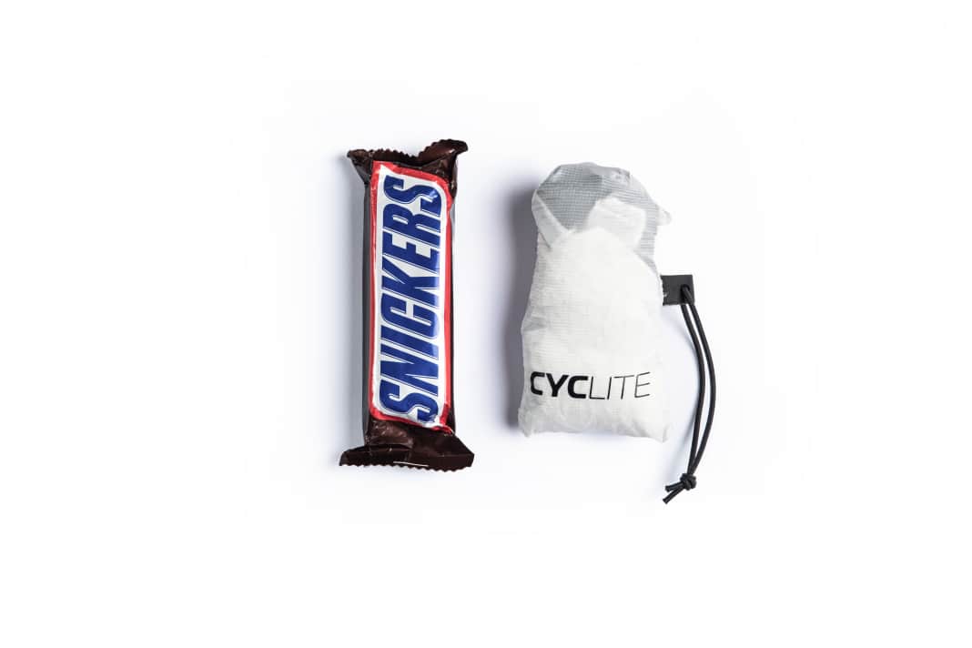 Eingepackt kleiner als ein Snickers.