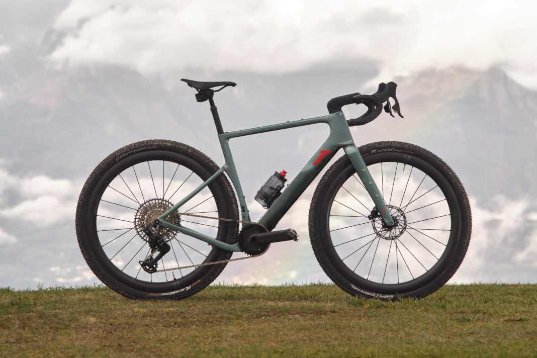 Die "nackte" Version des Extrema Italia ist kaum vom rennoptimierten Racemax zu unterscheiden.
