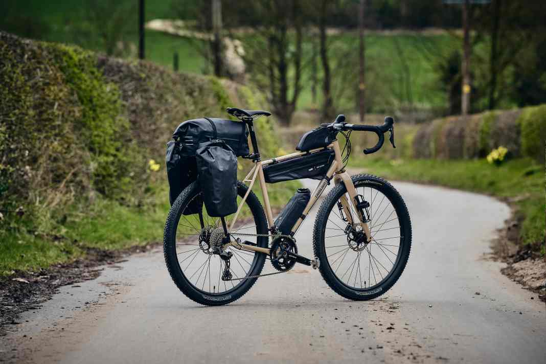 Tailfin denkt Bikepacking noch einmal neu.