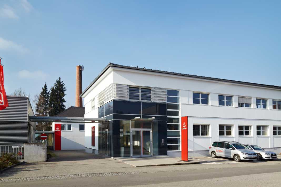 Löffler stellt am Hauptsitz in Ried im Innkreis, Österreich, rund 70 Prozent der verwendeten Stoffe selbst her.