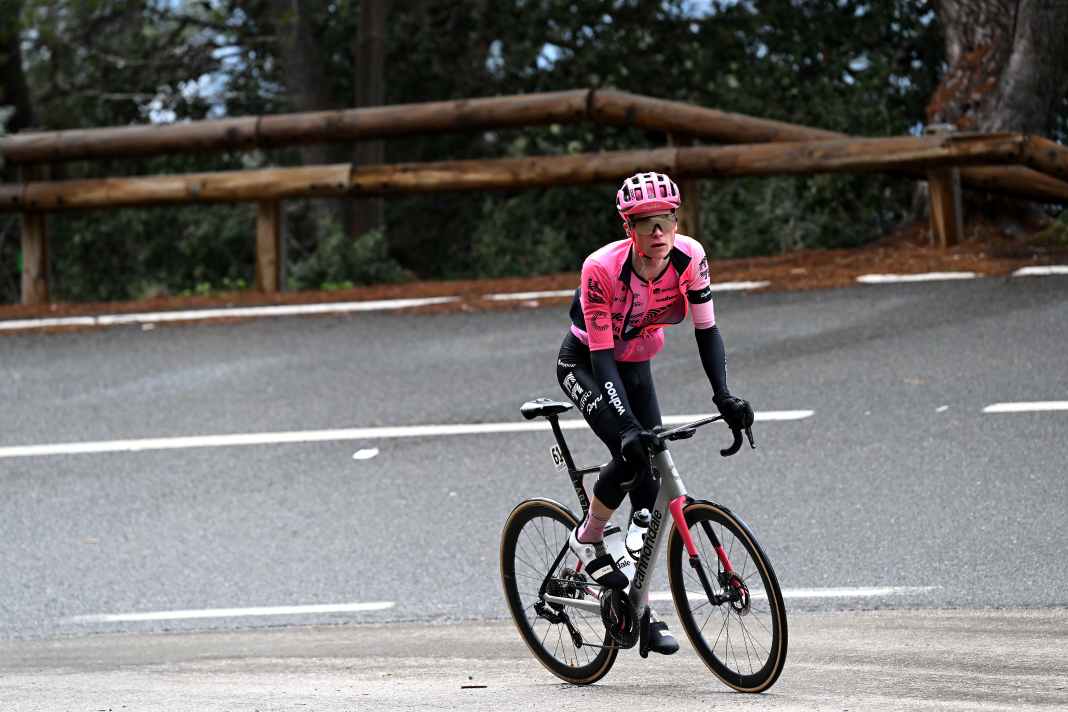 Georg Steinhauser startete seine Saison 2023 auf Mallorca. Beim ersten Rennen, der Trofeo Andratx, erreichte er das Ziel nicht im Zeitlimit. Danach ging es jedoch stetig bergauf.
