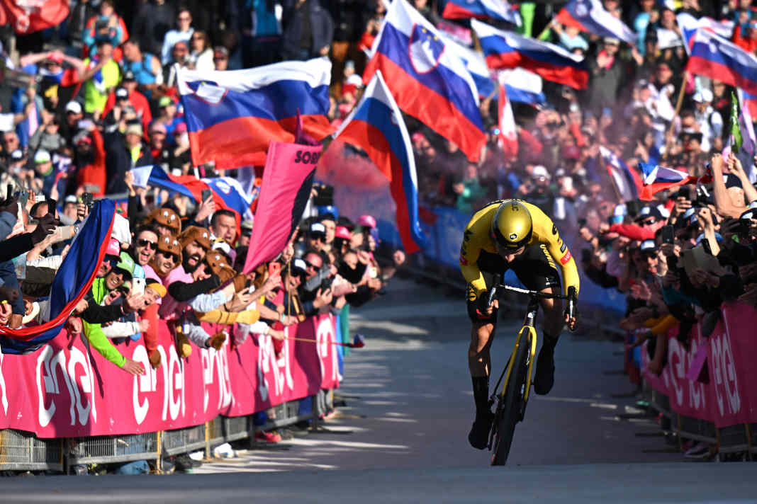 Primoz Roglic hat die 20. Etappe des Giro d'Italia gewonnen und damit auch das Rosa Trikot übernommen.