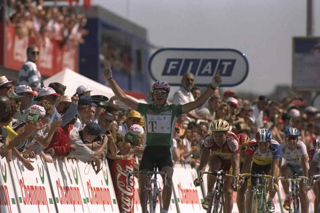 Grüner Sieger: Erik Zabel war in den Neunzigern der Dominator im Tour-Sprint und siegte zweimal in Bordeaux – hier 1997