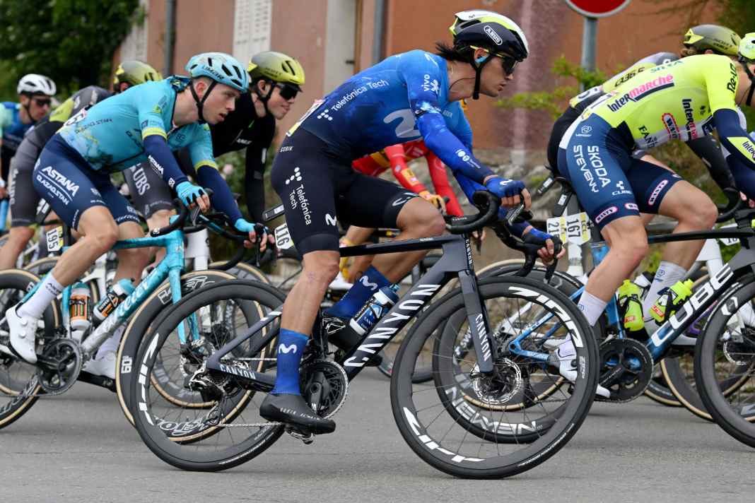 Härtetest für Fahrer und Material: Beim Criterium du Dauphiné waren bereits im Vorjahr etliche unveröffentlichte Neuheiten zu sehen. Dieses Jahr unter anderem ein neues Canyon Aeroad.
