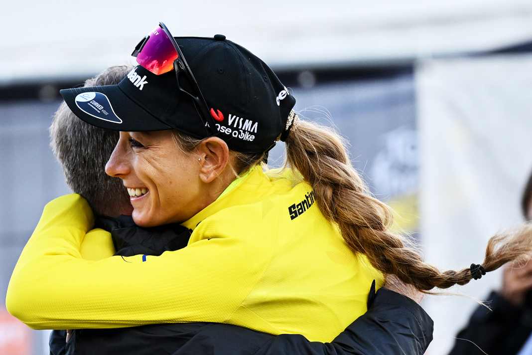 Ein Traum in Gelb: Pauline Ferrand-Prévot lässt Frankreich vom ersten Gesamtsieg bei der neu aufgelegten Tour de France Femmes träumen.