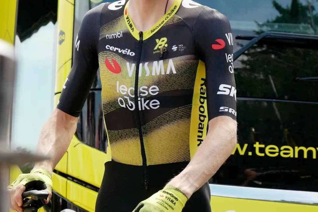 Gut gelaunt ging Mitfavorit Jonas Vingegaard am Montag an den Start der 10. Etappe. Sein Arbeitsgerät: das Cervélo S5