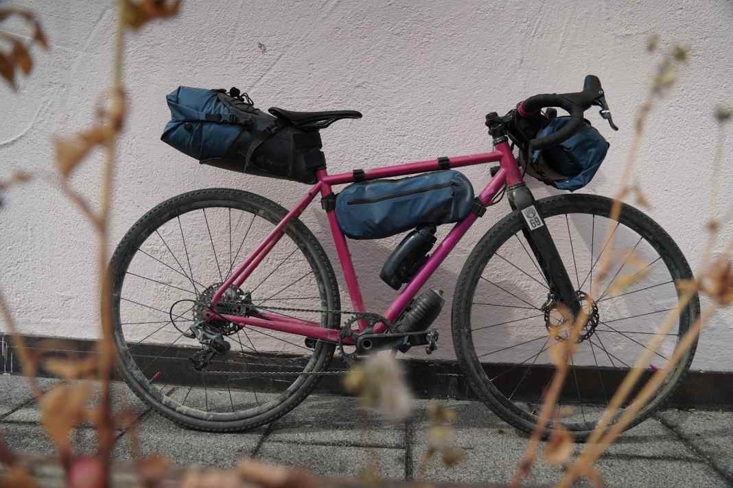 Cabezon heißt die Bikepacking-Serie von Deuter