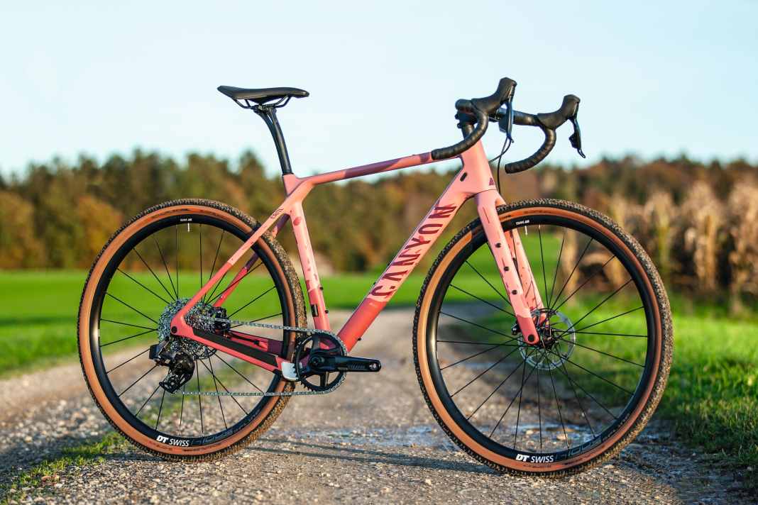 Canyon vs. Rose: Canyon Grizl CF SL 7 eTap