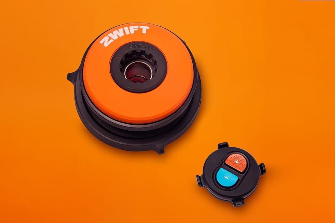 Das Teil hat es in sich: Mit dem Zwift Cog und dem drahtlosen Controller kann man 24 virtuelle Gänge an den Smarttrainer zaubern.
