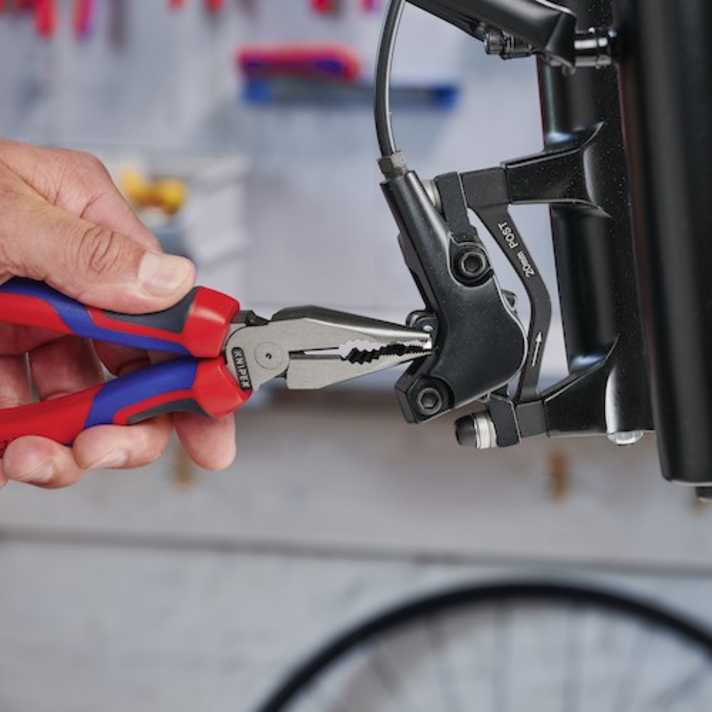 bike/0822185-01-pow-a-01_46071405272d4ab75b675661712eb02c