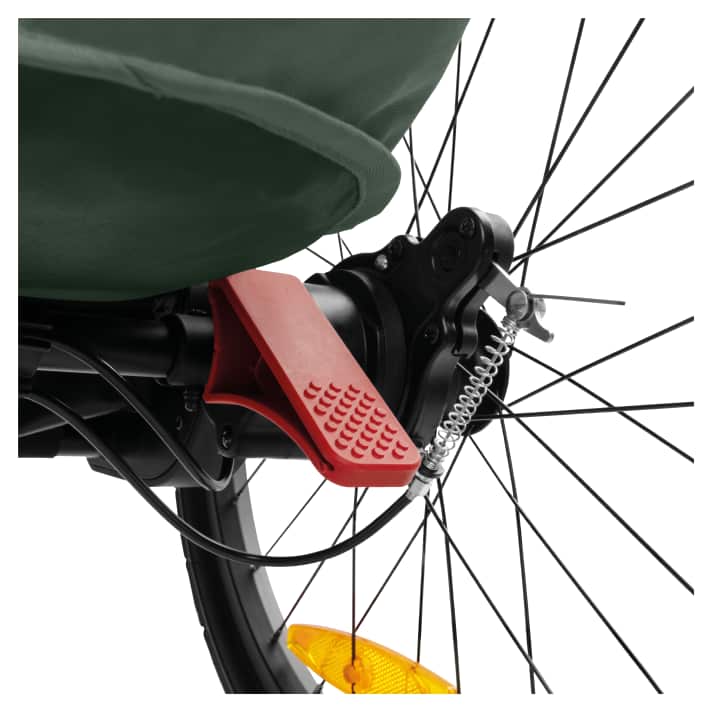 Neben einen Handbremse am Griff (Foto oben) verfügt der Hauck Bike N Walk zusätzlich über eine Feststellbremse mit Fußpedal