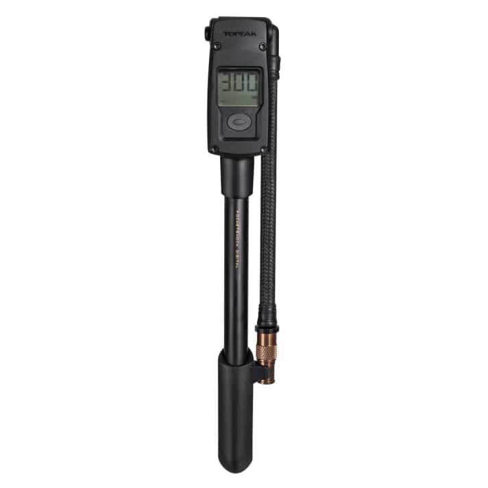   Die digitale Pocketshock Federgabel- und Dämpferpumpe von Topeak kostet <a href="https://www.awin1.com/cread.php?awinmid=11768&awinaffid=471469&clickref=B+Topeak+Pocketshock+Digital+Federgabel-+und+D%C3%A4mpferpumpe&ued=https%3A%2F%2Fwww.rosebikes.de%2Ftopeak-pocketshock-digital-federgabel-und-dampferpumpe-2695889" target="_blank" rel="noopener noreferrer nofollow">derzeit 59 Euro statt 79 Euro</a> *.