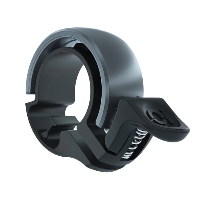 Schlicht, laut, schick: Die Knog Oi Classic ist unser Design-Favorit unter den Fahrradklingeln fürs MTB.