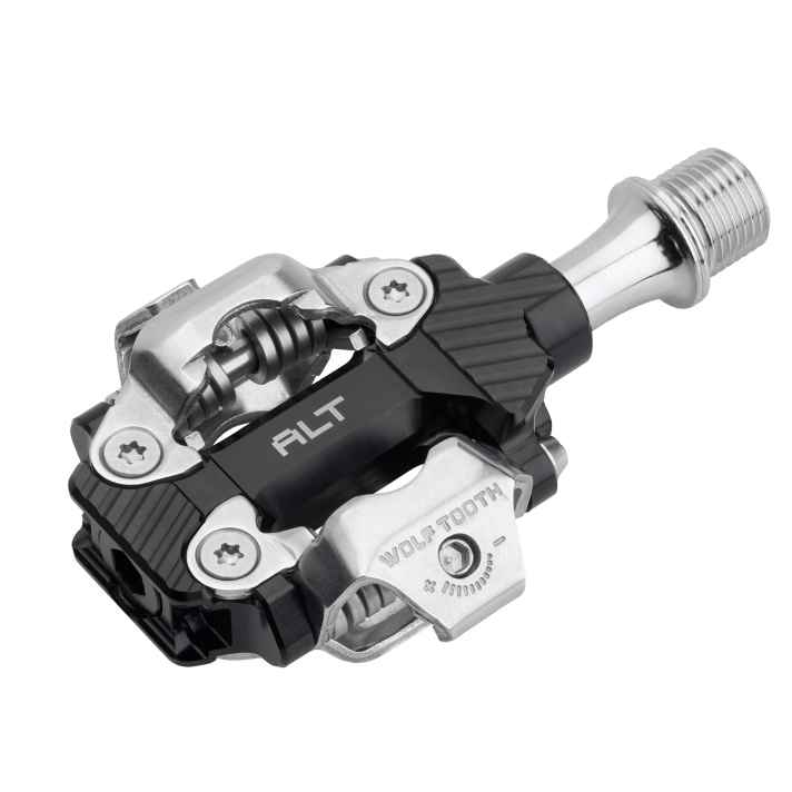 Die XC Pedale ALT von Wolf Tooth bringen nur 294 Gramm auf die Waage.