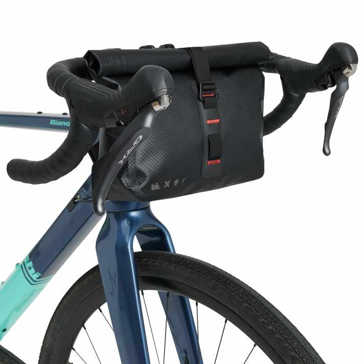 USWE Lenkertasche klein: 148 g / 3,5 l / 59 Euro