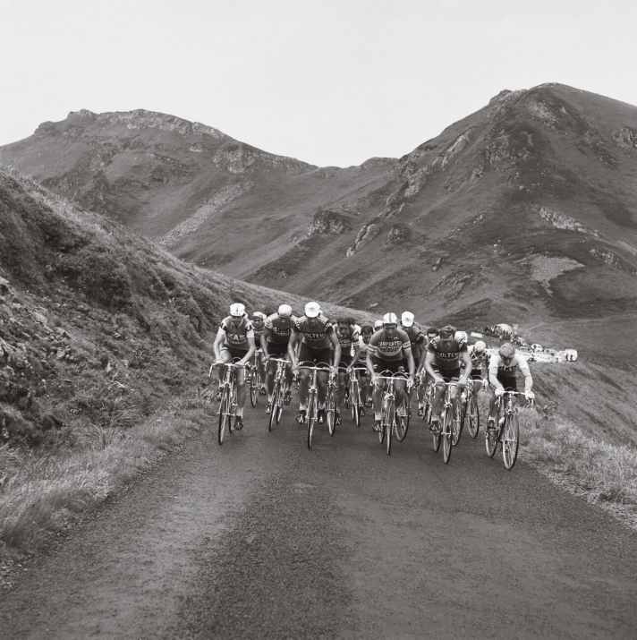 Gespannte Ruhe: Kurz vor dem ­Finale Belauern sich die Stars bei der Tour 1975