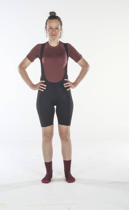 Weicher Stoff, wenige Nähte aber im Detail zeigt die Shimano doch einige Schwächen