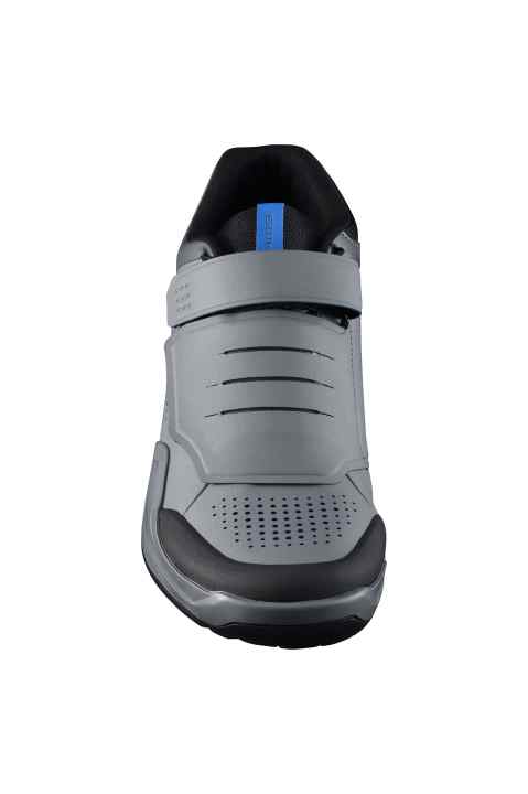   Die großflächige Abdeckung soll vor Steinkontakt und Spritzwasser schützen.