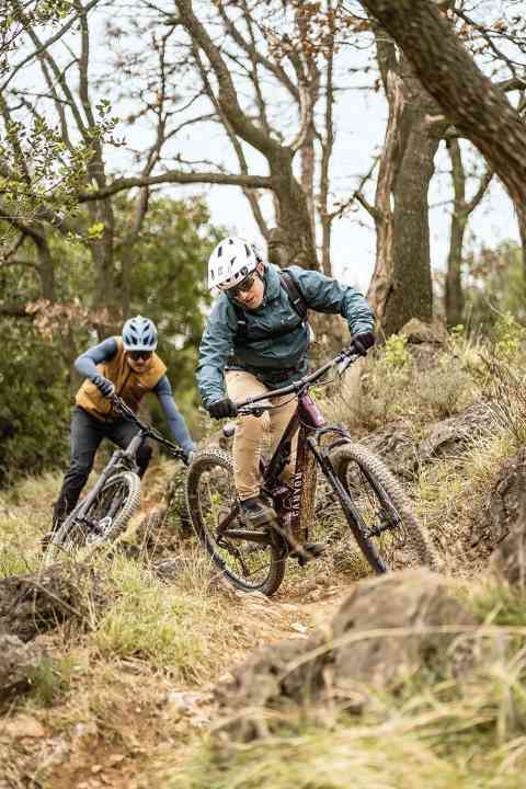 Showdown in Finale Ligure: Auf abwechslungsreichen Trails mussten sich Cube und Canyon beweisen. Im direkten Back-to-back-Vergleich!
