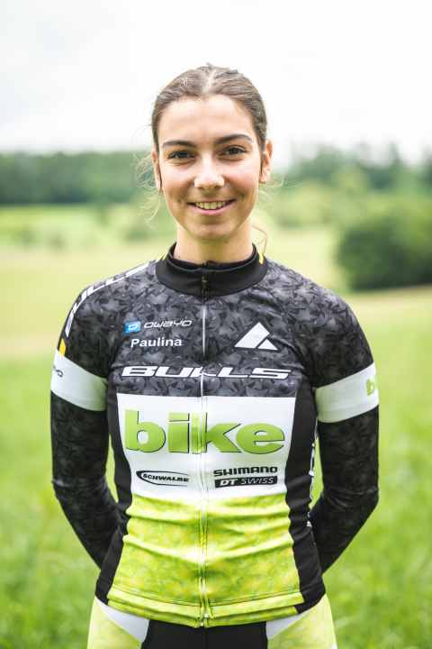 Paulina Lange vom BIKE Junior Team ist Jahrgang 2007 und sammelt Sieger-Medaillen wie andere Fußball-Sticker.