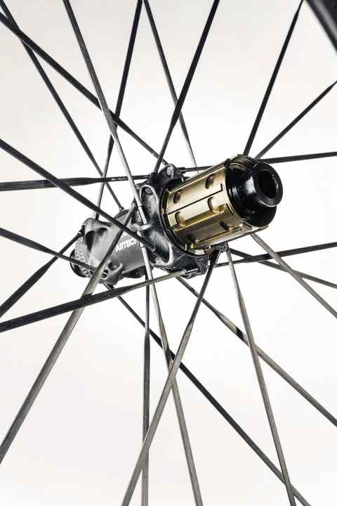 Ausgedruckt: Die Nabenkörper werden im 3-D-Drucker gefertigt. So werden komplexe Formen möglich.