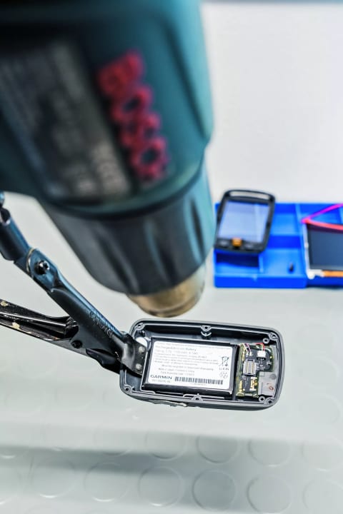 9. Klebefläche erwärmen