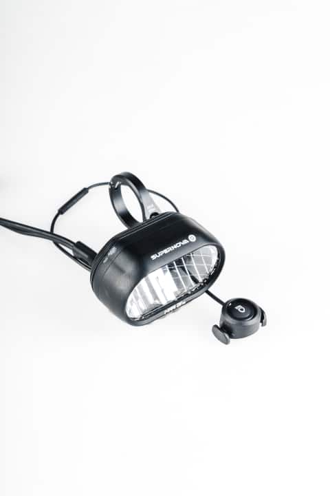 Supernova Lights
 M99 DY Pro