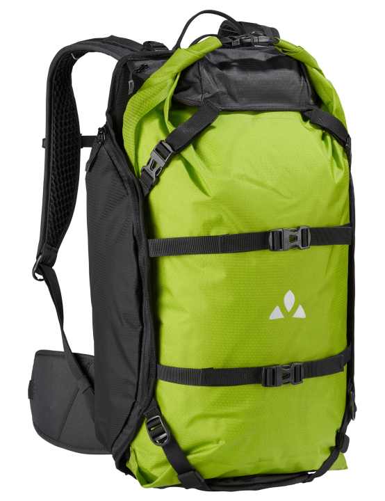 Bestehend aus einem rückenschonenden Tragesystem und einem wasserdichten, herausnehmbaren 28-Liter-Packsack, eignet sich das Bikepacking-Rucksacksystem von Vaude nicht nur für lange Abenteuer-Touren, sondern auch für alltägliche Fahrten zum Einkauf oder zur Arbeit. Den Öko-Rucksack gibt's bei den Rose Black Deals fast 50 Euro günstiger für 80,95 Euro.