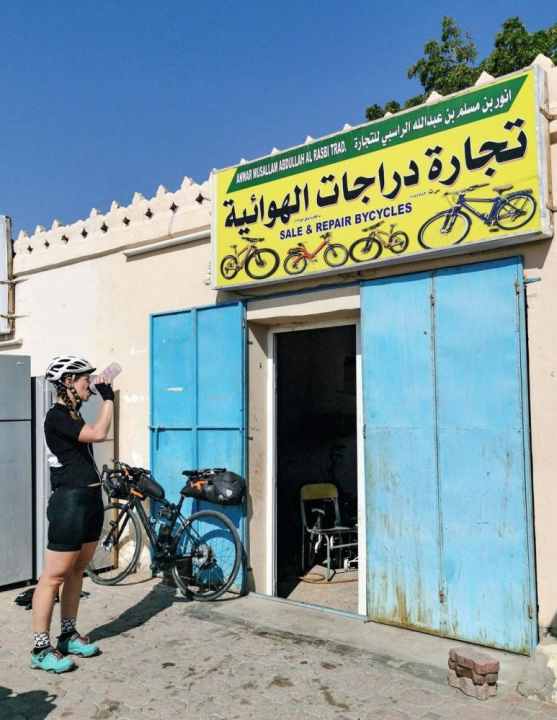   Kein Radladen im Oman hat eine Pumpe für Sclaverandventile.