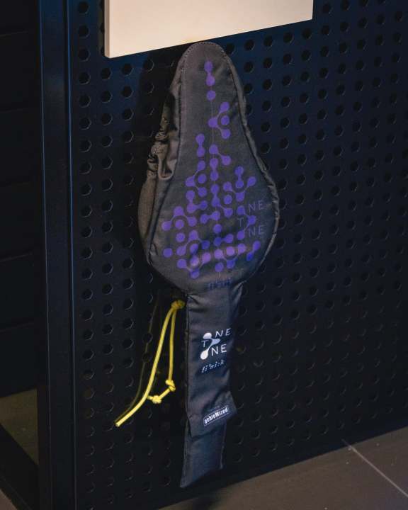 Die Zusammenarbeit von Fizik mit gebioMized ist klar erkennbar - beide Marken sind auf dem Überzug für die Druckmessung zu finden.