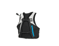 Die Sharp Hydration Vest wiegt nur 450 Gramm
