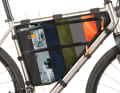 Das ist sozusagen ein Symbolbild für die Custom-Rahmentasche, die Restrap in allen möglichen Formen - und Farben anbietet. Auf der Website gibt es mehr Infos dazu.