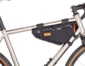 Das ist die Frame Bag Small - taugt für Ultra-Distanzen, aber auch für die Feierabendrunde.