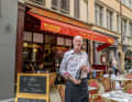 Und für seine typischen Gasthäuser. Hier wird Wein stilvoll serviert: Das  traditionelle Bouchon „Cafe de Jura“