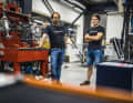 Stefan Kramer (links) und Florian Hamm betreuen Testlabor und Qualitätssicherung.