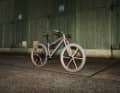 Objekt der Begierde: Bei der Cyclingworld-Messe 2024 in Düsseldorf  gewann dieses Chabo im zartrosa  Coating, mit Bike-Ahead-Komponenten und Intend-Fahrwerk, den Preis  für das beste Mountainbike (siehe linke Seite, rechts unten).