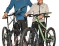 Links 192, rechts 167 Zentimeter Körpergröße: Wie gut, dass es Mountainbikes in allen möglichen Größen gibt - teilweise sogar als Maßanfertigung.