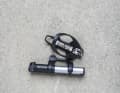Im Syncros IS Cache Flaschenhalters haben ein kleines Tool sowie der Kettennieter Platz. Die Pumpe ist ebenfalls inklusive.