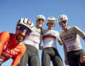 Dafür hat das Team Canyon Sidi bereits die Katze aus dem Sack gelassen. Bei der BIKE Transalp 2024 am Start: Marc Stutzman, Stefanie Walter, Andreas Seewald, Martin Stošek.