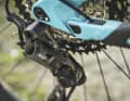Cube bietet die beste Ausstattung. Auch bei der Schaltung gibt es bereits eine Shimano XT.