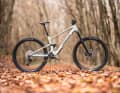 Die Eckdaten des Lapierre Zesty CF 6.9: 15,4 kg1 / 150/150 mm / 29" / 4499 Euro / Carbon