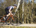 Schick, aber schwer: Optisch sind viele der günstigen Gravelbikes nicht von teureren Modellen zu unterscheiden. An der Waage zeigt sich ein anderes Bild.
