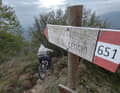 1000 Tiefenmeter: Der Trail vom Monte Cendio ist nichts für schwache Nerven.