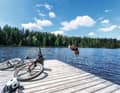 Sommer, Hitze und der Sprung in den See. Davor besser den Körper kurz Zeit geben runterzukühlen.