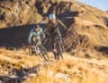 Sportlich-straff oder potent und abfahrtsstark? Mit Federwegen zwischen 120 und 150 Millimetern und verschiedensten Geometrieansätzen deckt diese Trailbike-Testgruppe ein extrem breites Einsatzspektrum ab.