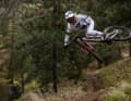 Vali, warum siehst du so gut aus auf dem Bike? Vali: Ich bin im Bikepark aufgewachsen.