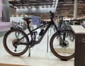 Das Light Bike Steppenwolf Tundra 10 kommt mit Maxon-Motor und 150 Millimetern Federweg.