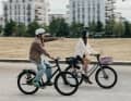 Das Canyon Citylite gibts als Step-Over-Variante (links) oder als Step-Through-Variante (rechts), jeweils optional mit oder ohne Motor.