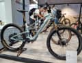 Der kompakte Motor soll so schlanke Power-E-MTBs wie das Instinctiv ocelot möglich machen.