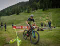 Elias Hückmann aus dem BIKE Junior Team beim ÖKK Revolution Cup (Davos/Schweiz) in Aktion. Im Cross-Country-Race (U 17) fuhr er der Konkurrenz davon.